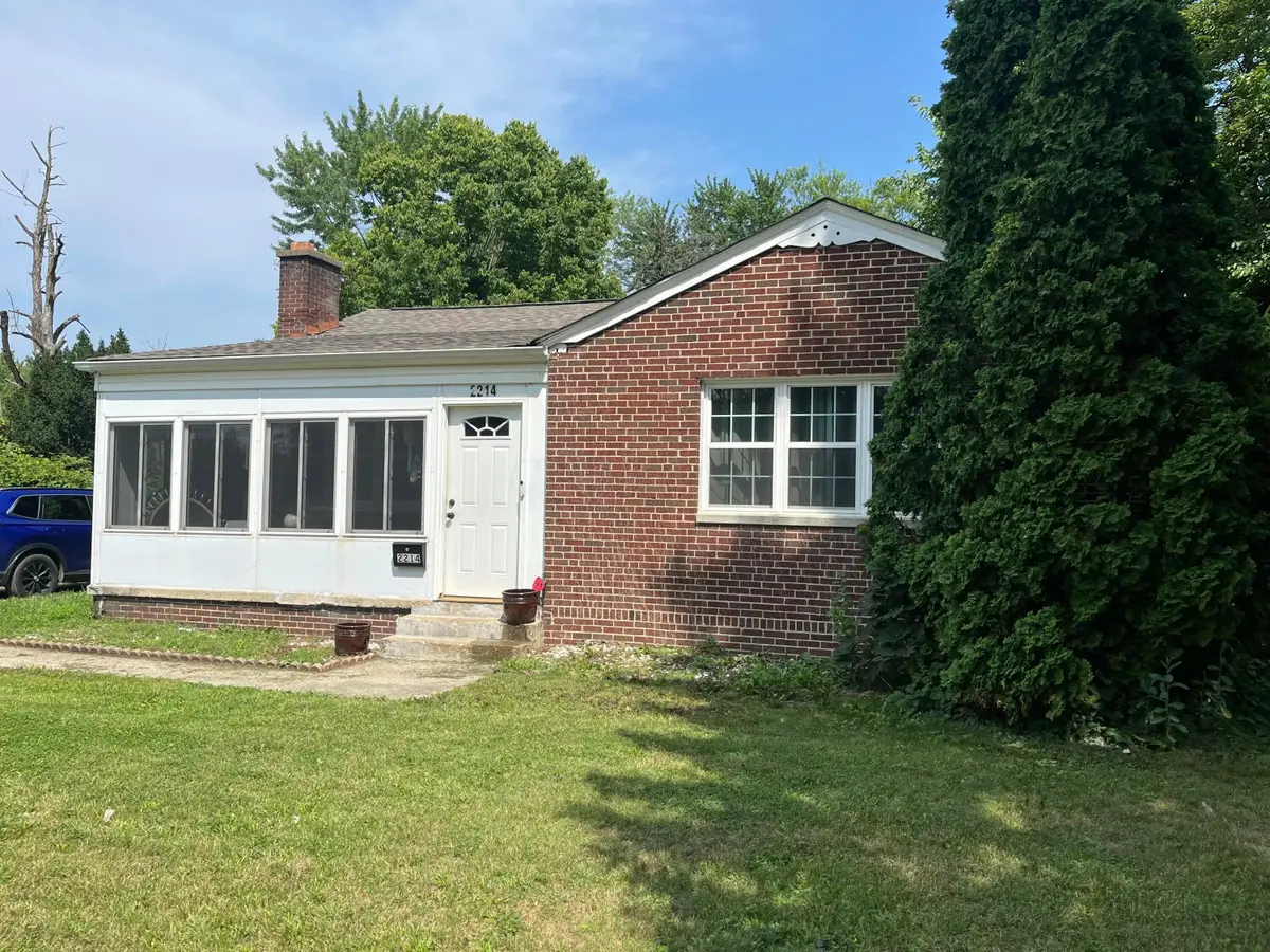 2214 Medina Avenue, Columbus, OH 43211 - Image #1