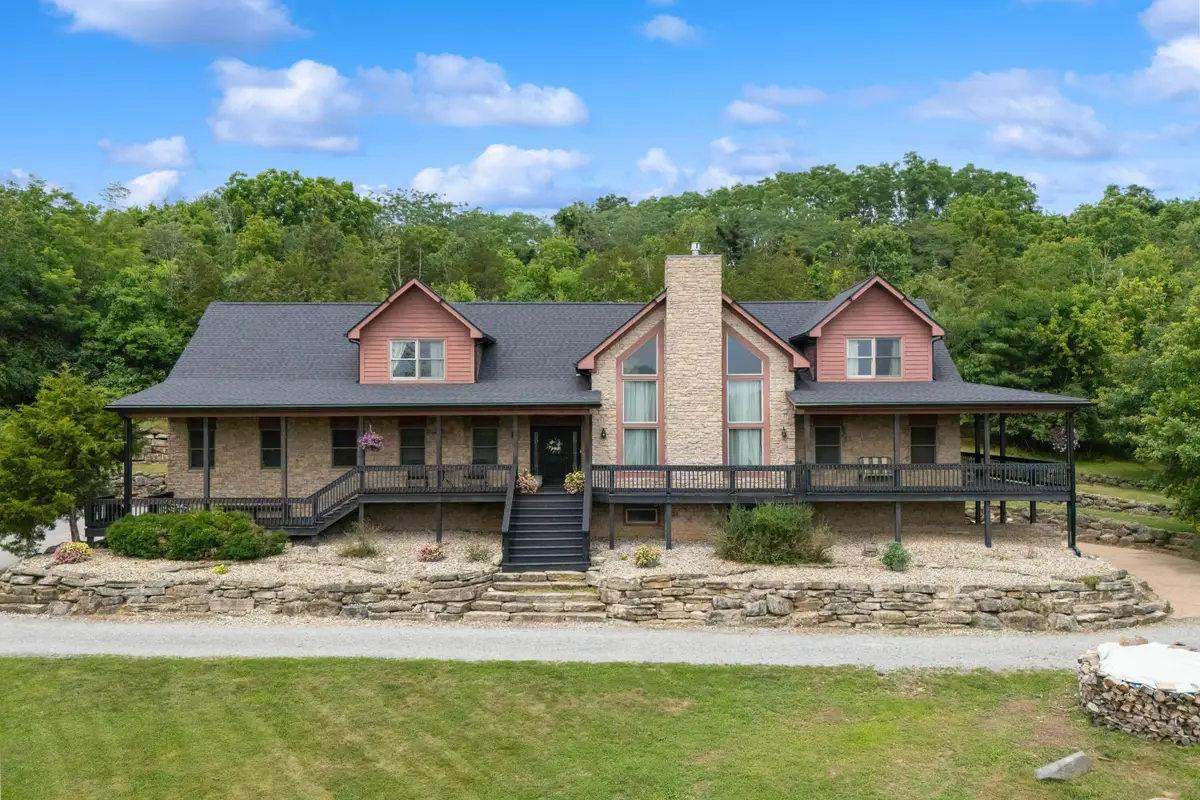 7219 Us 42, Waynesville, OH 45068 - Image #1