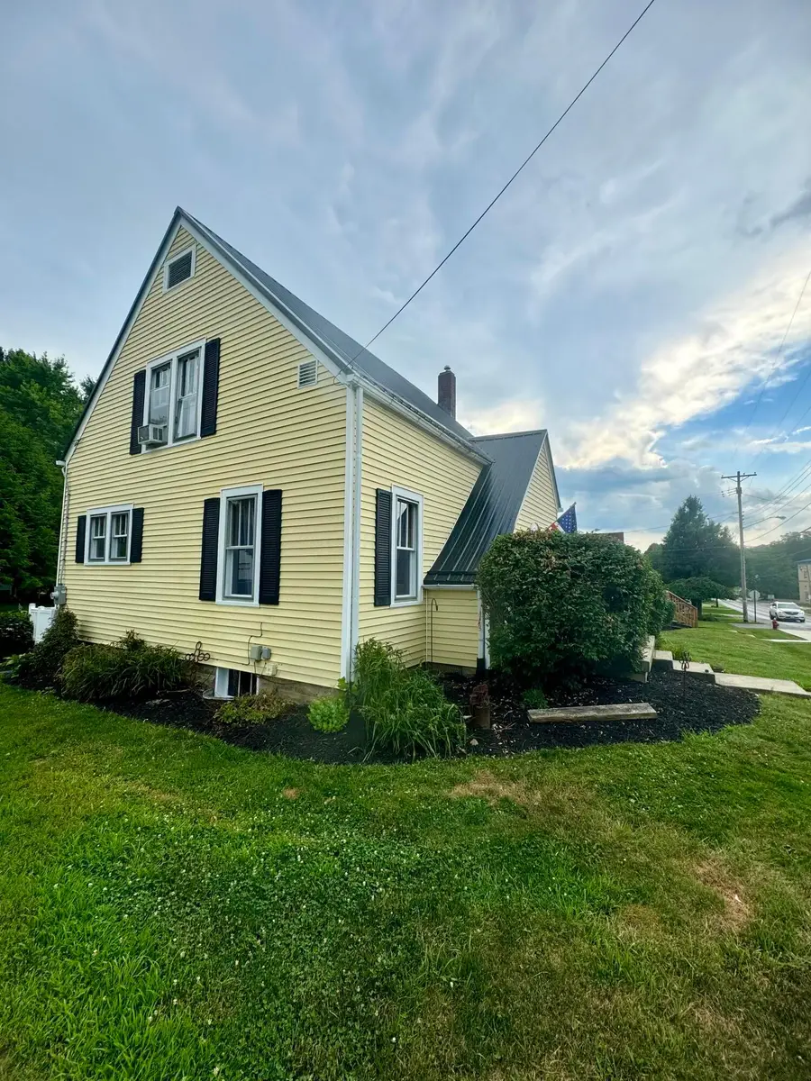 106 W Rambo Street, Danville, OH 43014 - Image #2