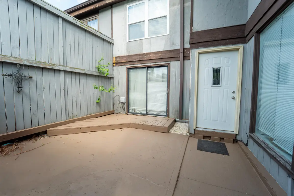 5479 Worthington Forest Pl Place, Columbus, OH 43229 - Image #1