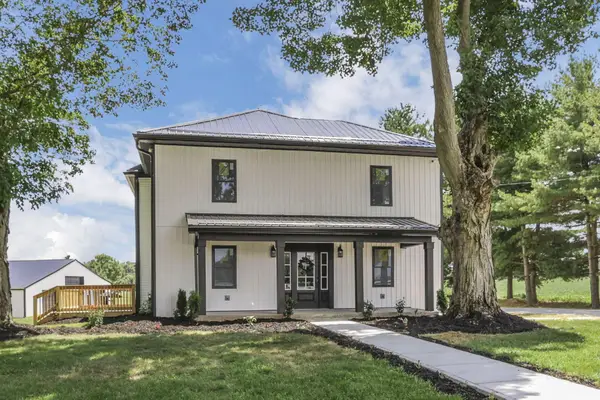 10123 Loop Road, Etna, OH 43046