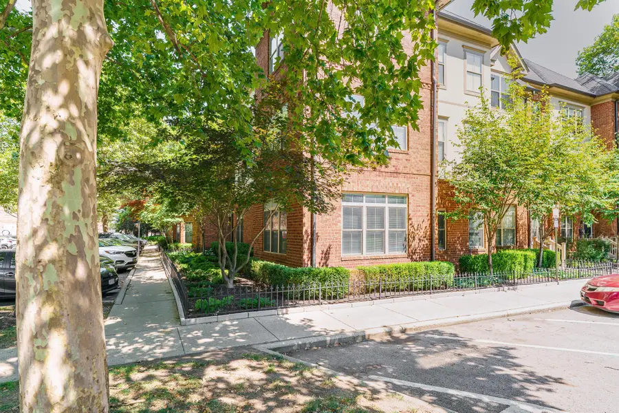 674 Park Street, Columbus, OH 43215 - Image #3