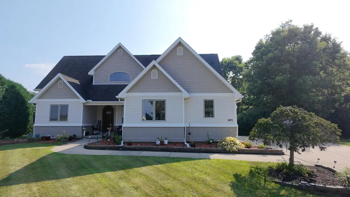 1423 Kingsgate Road, Springfield, OH 45503 - Image #1