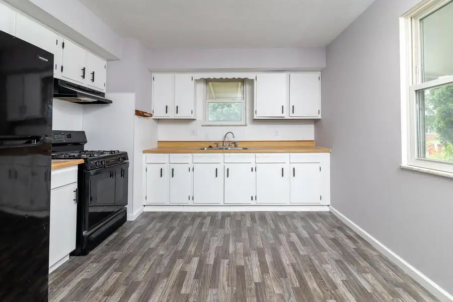 170 Jefferson Avenue, Ashville, OH 43103 - Image #2