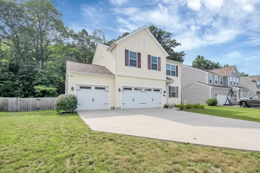 215 Mannaseh Drive W, Granville, OH 43023 - Image #2