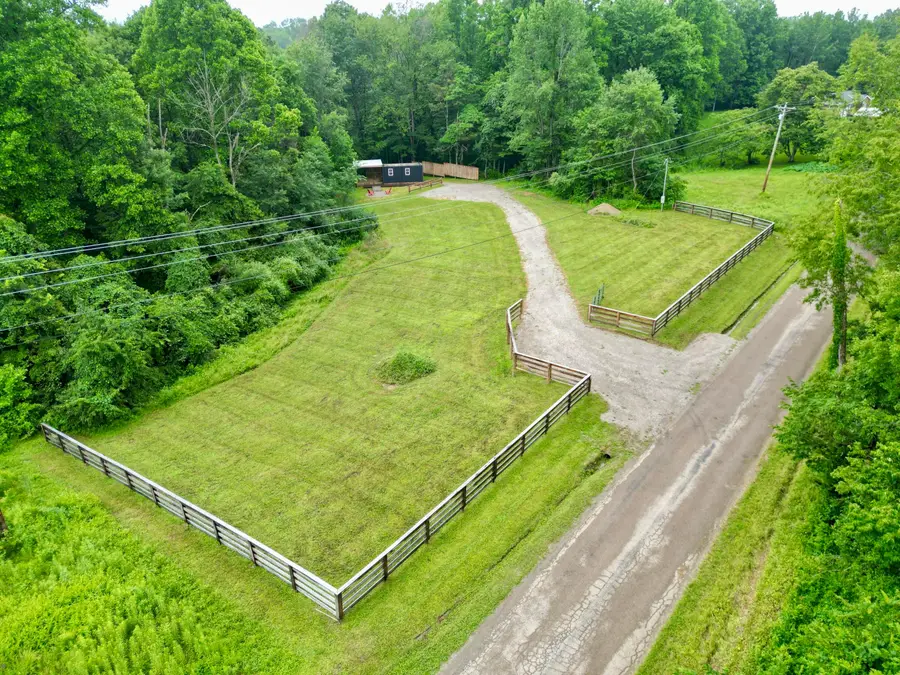 10885 Oak Grove Road, Cumberland, OH 43732 - #3