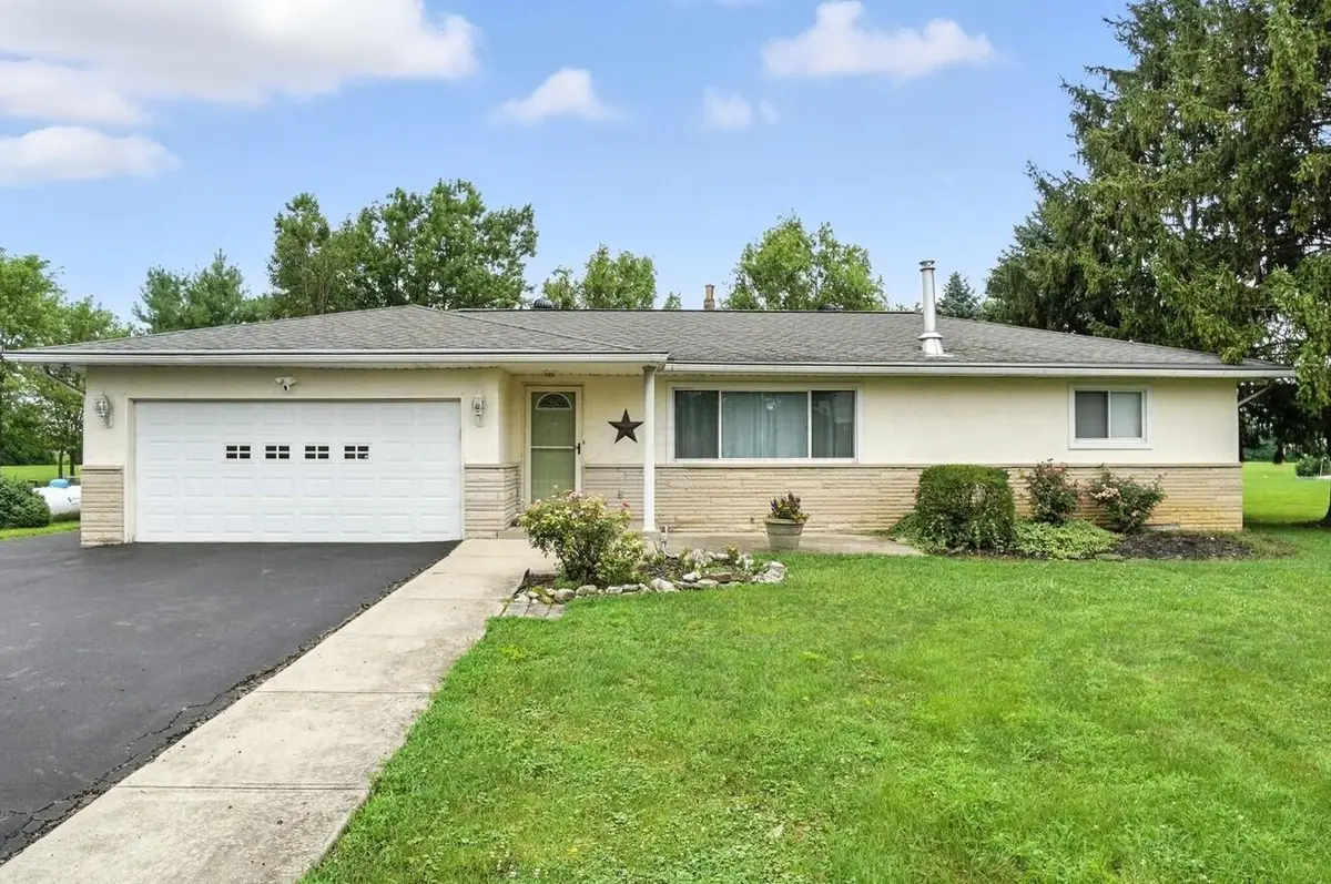 4386 Big Run South Road, Grove City, OH 43123 - Image #1