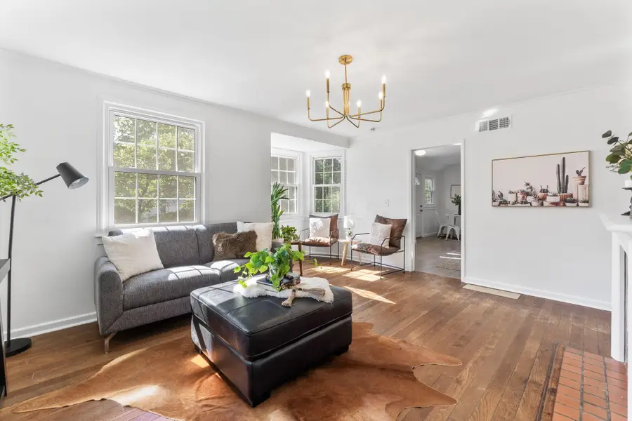 254 E Selby Boulevard, Worthington, OH 43085 - Image #3