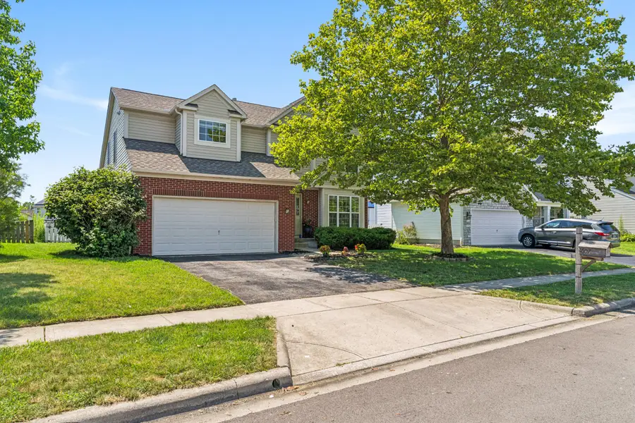 1607 Morrison Farms Drive, Blacklick, OH 43004 - Image #2