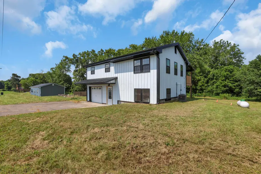 26563 Tarlton Adelphi Road, Laurelville, OH 43135 - Image #2