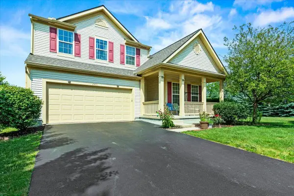 2401 Featherwood Drive, Columbus, OH 43228