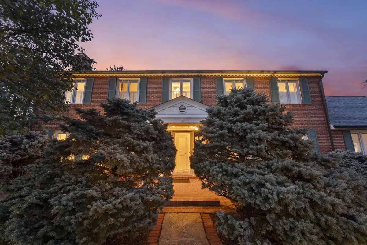 2560 Chartwell Road, Upper Arlington, OH 43220 - Image #1