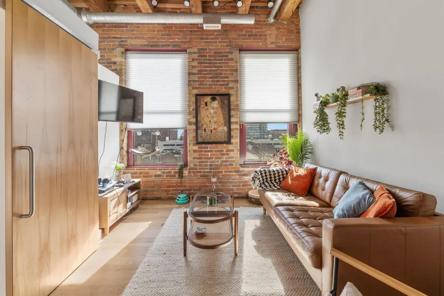 150 E Main Street, Columbus, OH 43215 - Image #2