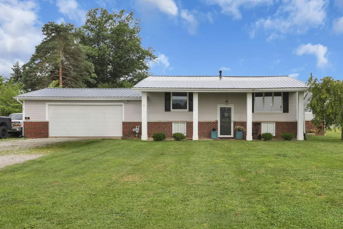 17381 Ringgold Northern Road, Ashville, OH 43103 - Image #1