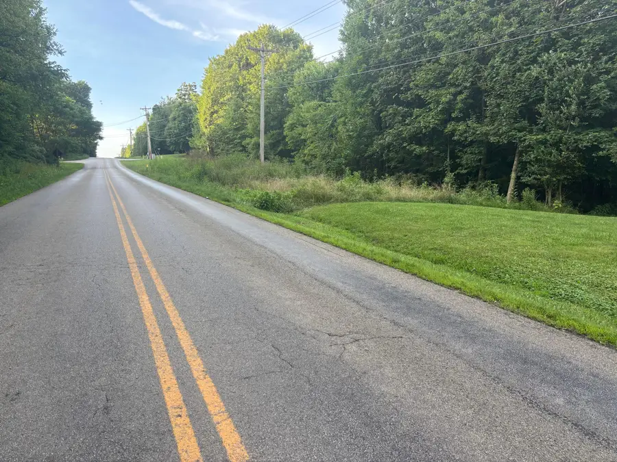 14594 Monroe Mills Road, Howard, OH 43028 - Image #2