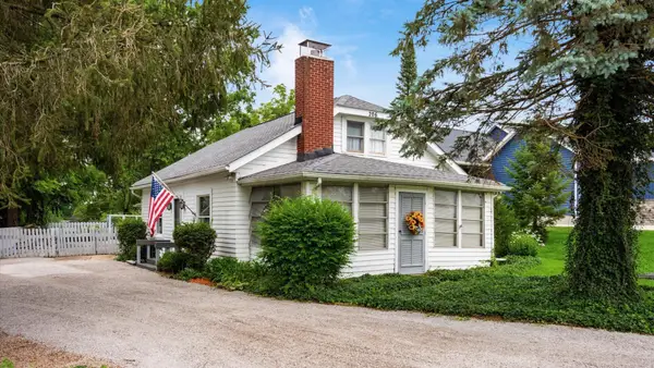 206 Freeman Memorial Drive, Hebron, OH 43025