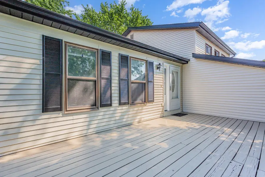 1855 E Choctaw Drive, London, OH 43140 - Image #2