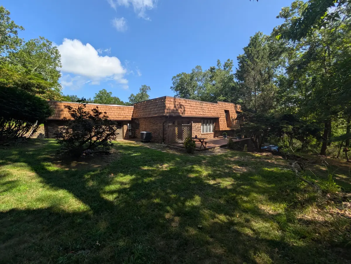 5220 Hampton Court, Zanesville, OH 43701 - Image #1