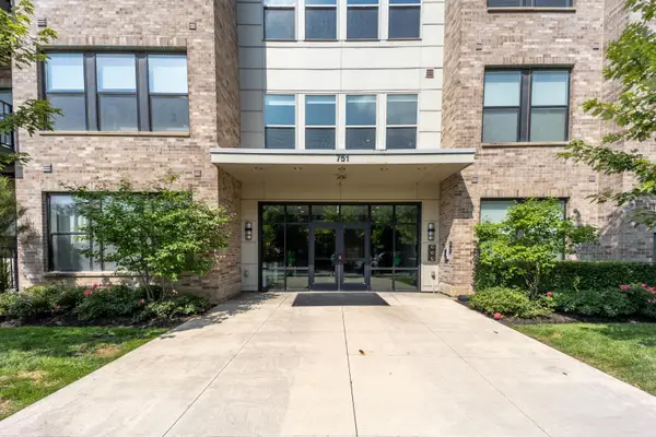 751 N 6th Street, Columbus, OH 43215