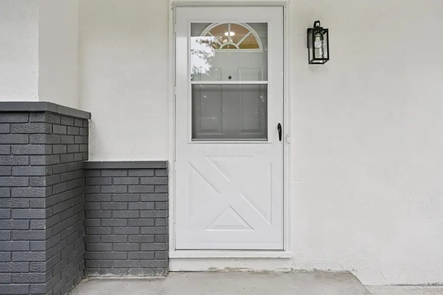 12419 Roesta Lane Nw, Baltimore, OH 43105 - Image #2