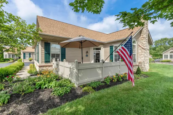 701 Lambton Circle E, Lancaster, OH 43130