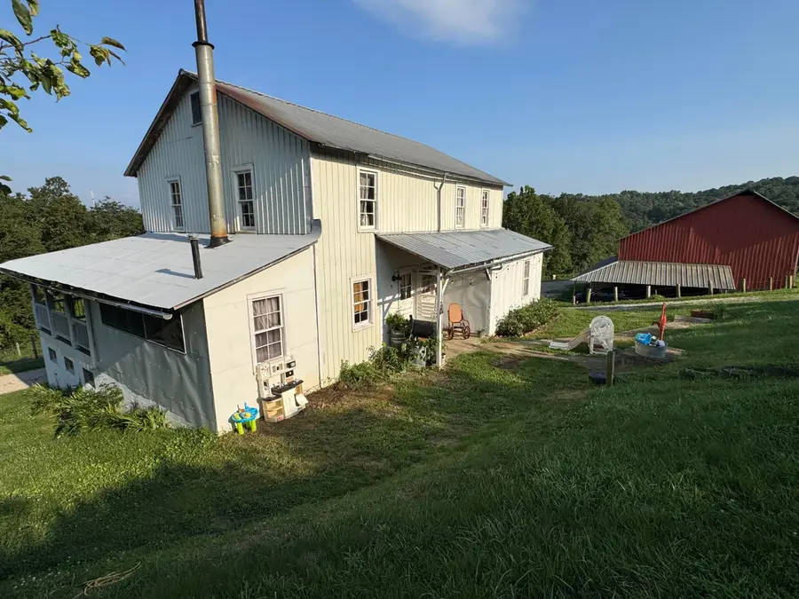 3205 Goshen Run Road, Chesterhill, OH 43728 - Image #2