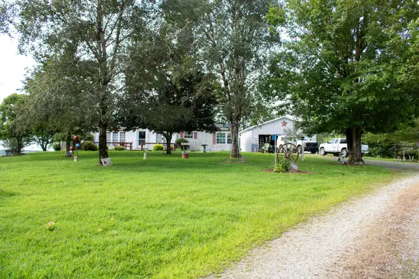 61691 Wintergreen Road, Lore City, OH 43755