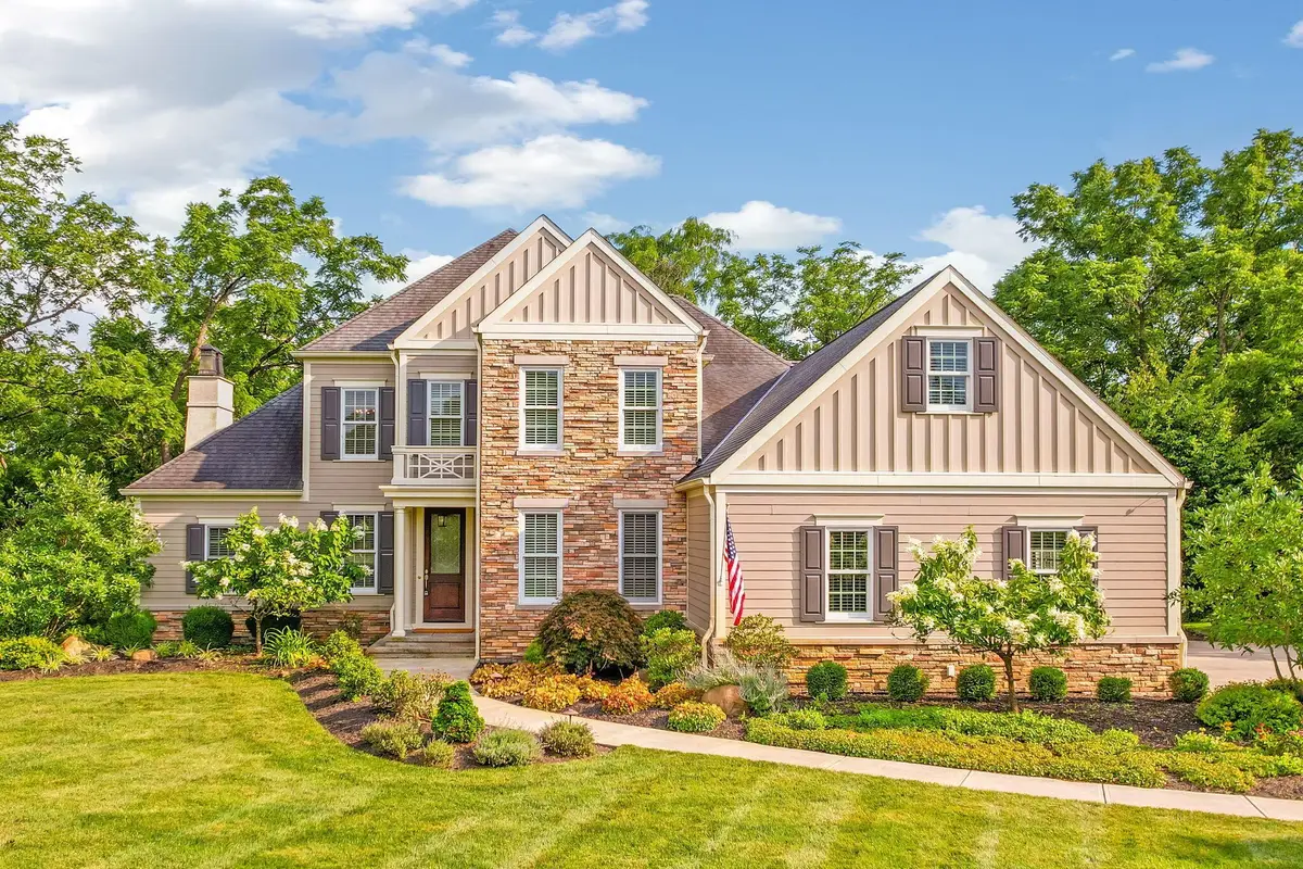 6577 Plesenton Drive S, Worthington, OH 43085 - Image #1