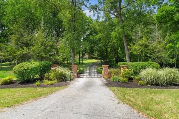 5455 Plantation Road, Sunbury, OH 43074