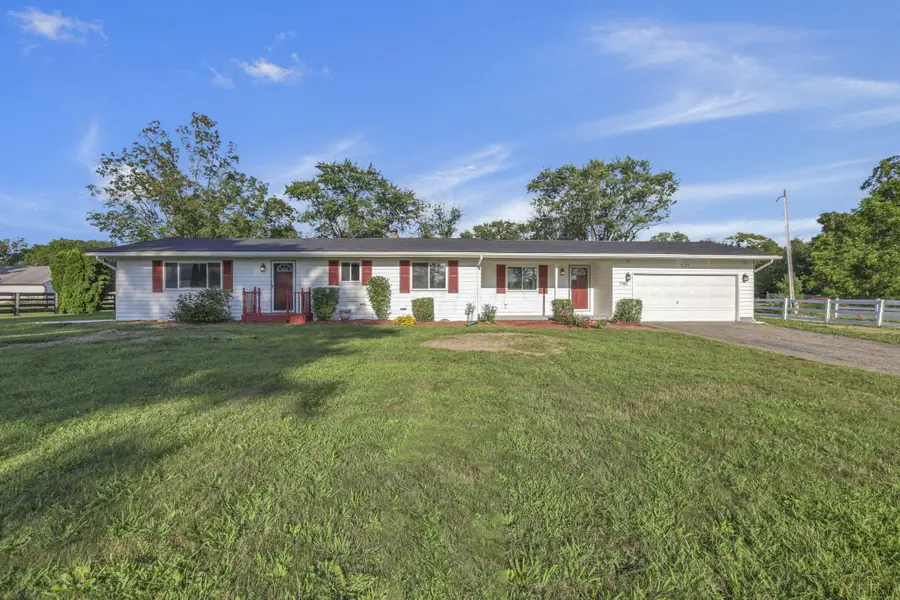 7190 Amanda Northern Road Nw, Canal Winchester, OH 43110 - Image #2