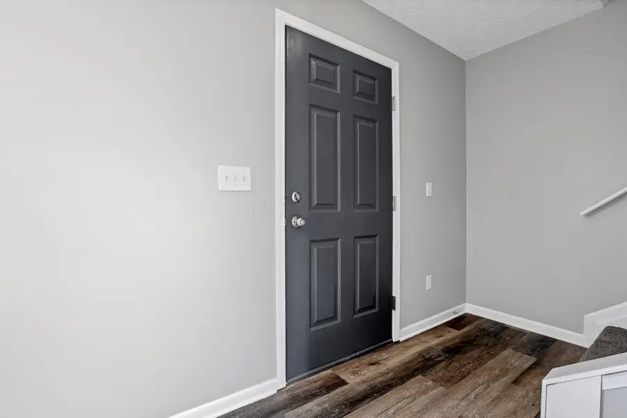 8340 Crete Lane, Blacklick, OH 43004 - Image #2