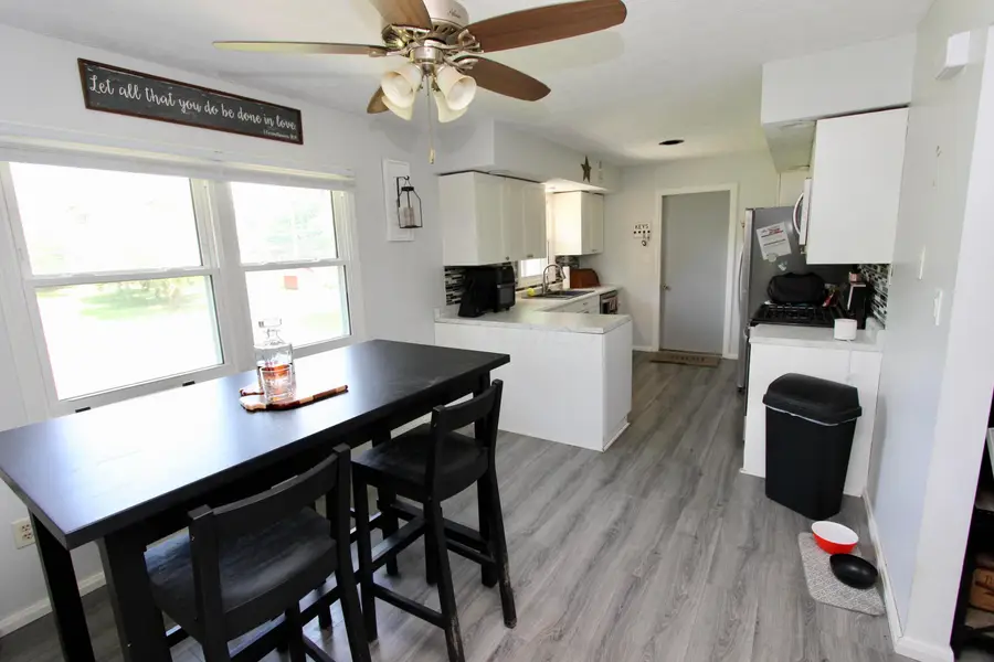 854 Stephanie Drive, Marion, OH 43302 - Image #2