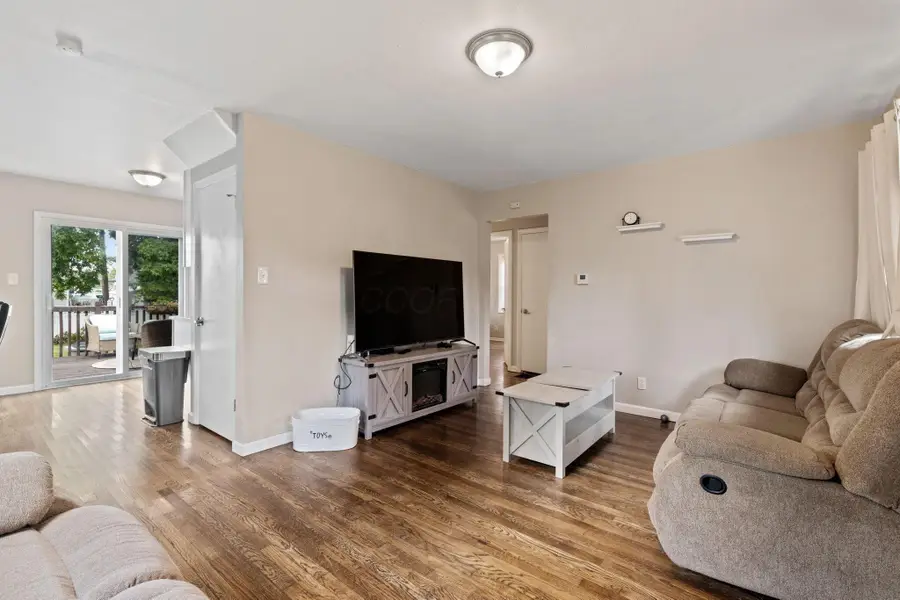 759 E Longview Avenue, Columbus, OH 43224 - Image #2