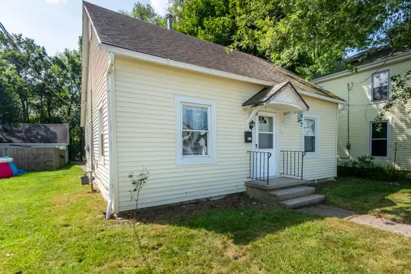 186 W Center Street, London, OH 43140