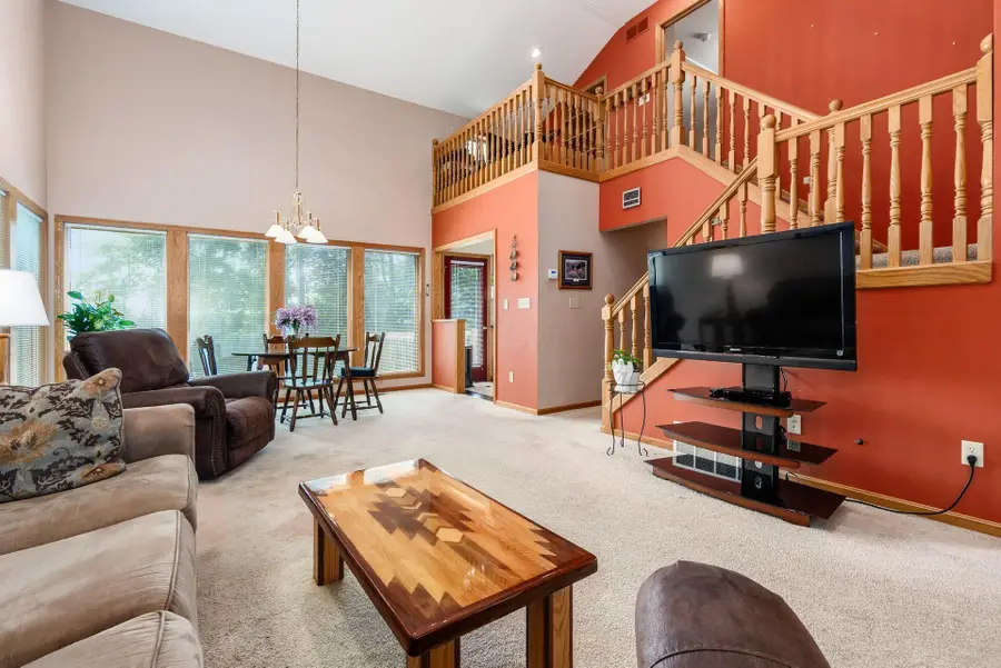 19531 Kalklosch Road, Logan, OH 43138 - Image #2