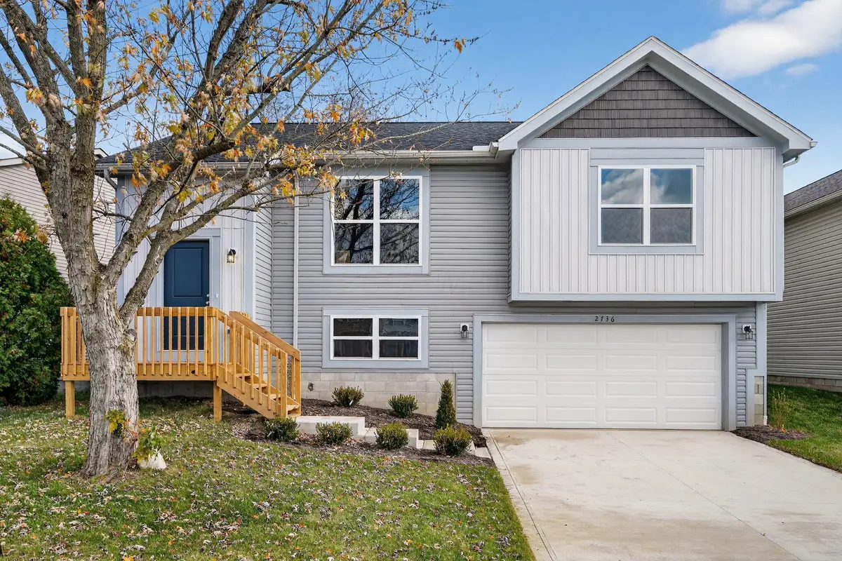 2736 Barrows Road, Columbus, OH 43232 - Image #1