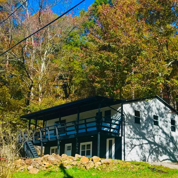 284 Blue Valley Road Se, Lancaster, OH 43130