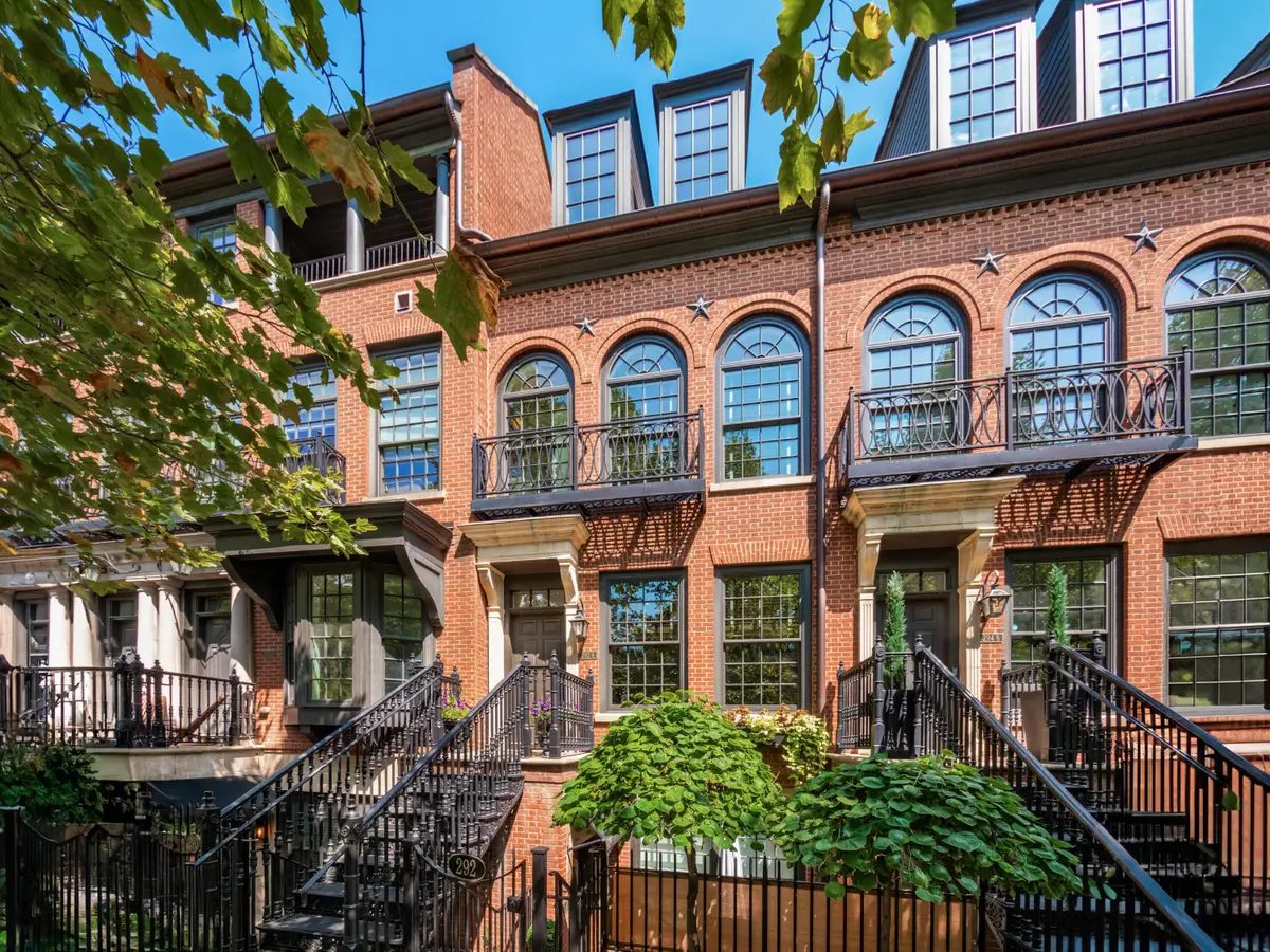 292 1/2 E Gay Street, Columbus, OH 43215 - Image #1