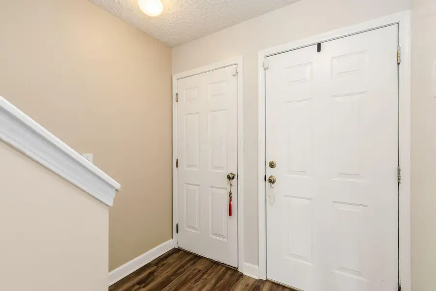 5195 Mantua Drive, Canal Winchester, OH 43110 - Image #3