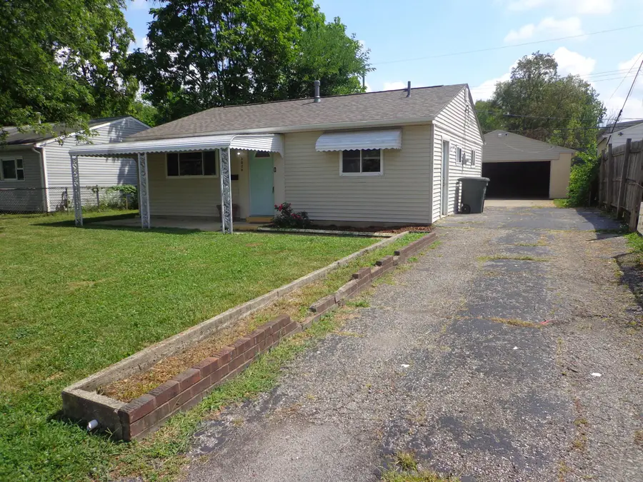 3026 Woodway Road, Columbus, OH 43207 - Image #2