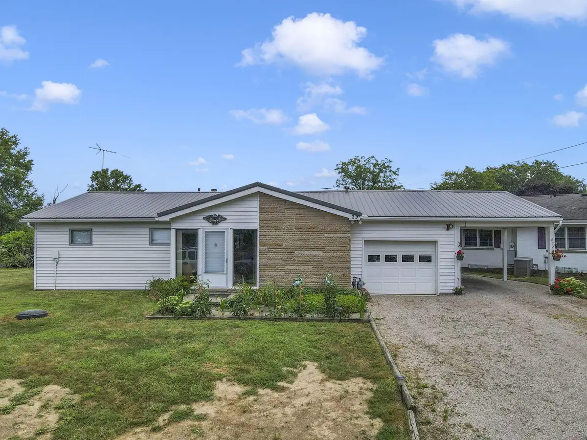 22 Barton Place, Hebron, OH 43025 - Image #1