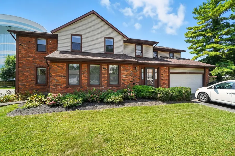 1827 Watertower Drive, Columbus, OH 43235 - Image #2