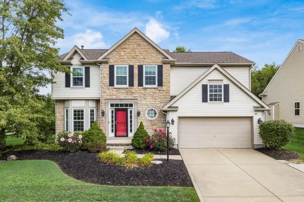 100 Terrier Court, Pataskala, OH 43062