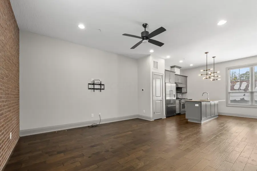 998 Ewing Alley, Columbus, OH 43201 - Image #2