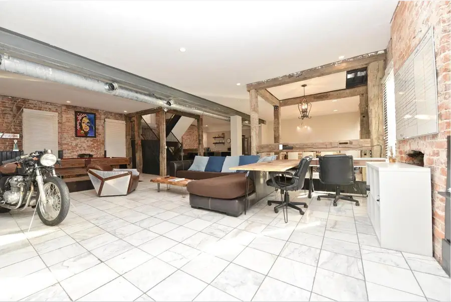 1033 Franklin Avenue, Columbus, OH 43205 - Image #2