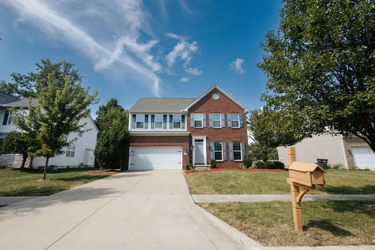 472 Trail W, Pataskala, OH 43062 - Image #1