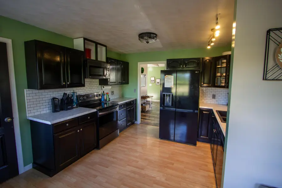 4190 Township Road 143 Ne, Somerset, OH 43783 - Image #3