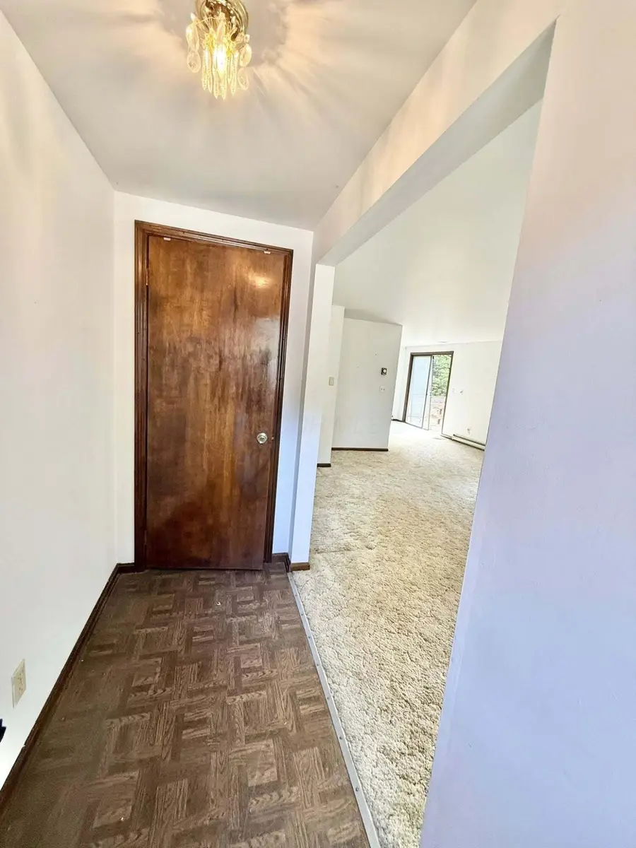 6520 Newark Road, Mount Vernon, OH 43050 - Image #3