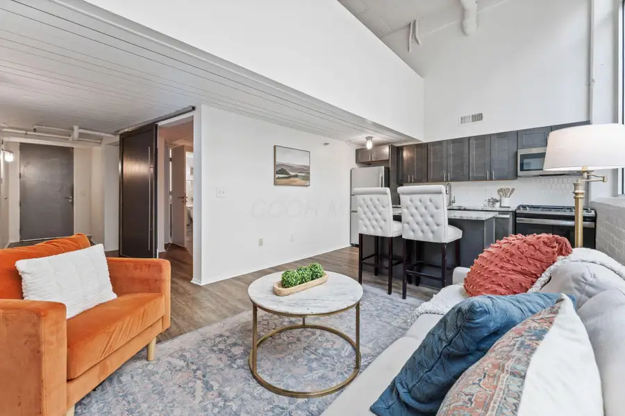 60 E Spring Street, Columbus, OH 43215 - Image #2