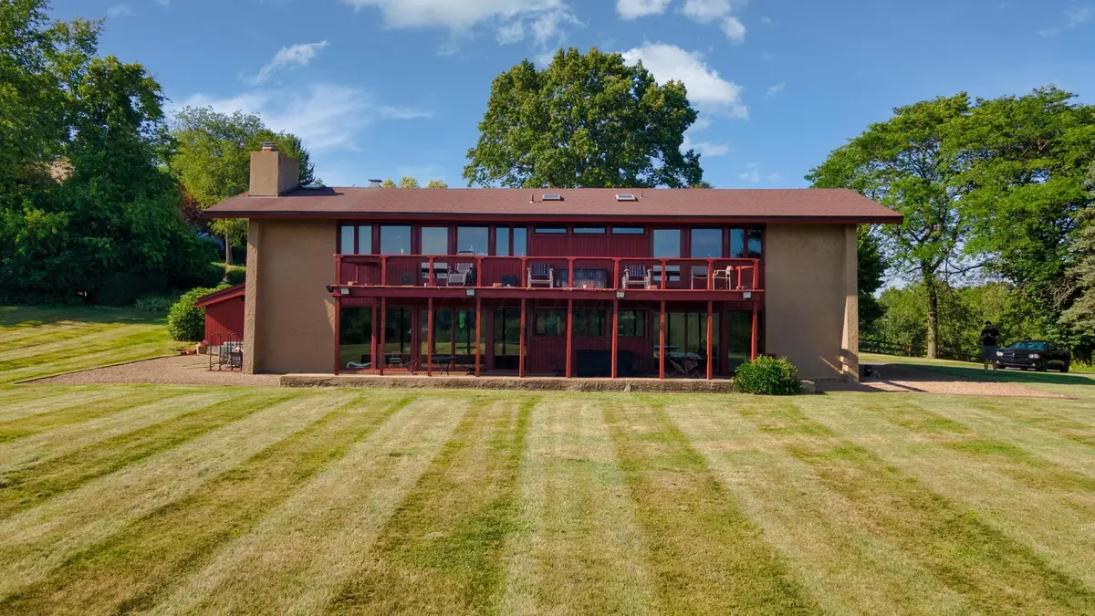 2787 Park Way Way, East Liverpool, OH 43920 - Image #1